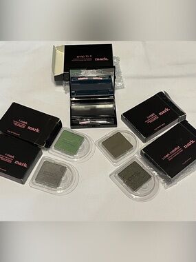 mark. Olive & Forest Green Eyeshadow Singles Set